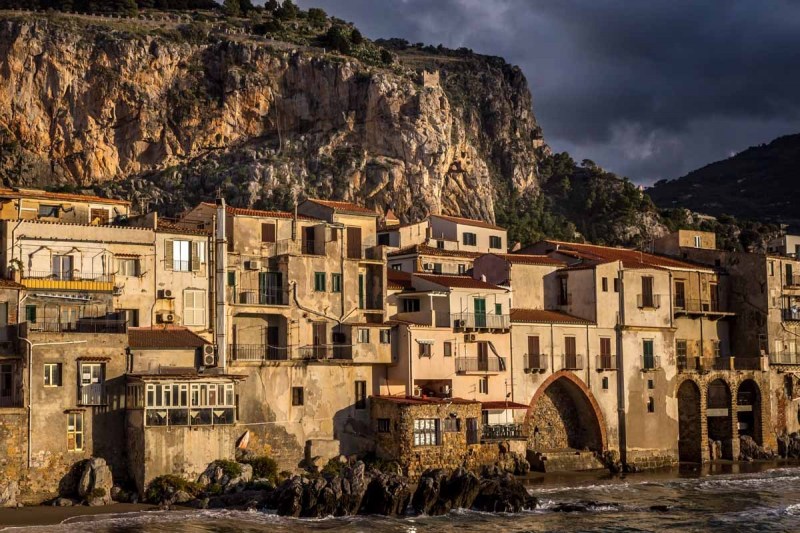 cefalu-sicily_15997492721_o